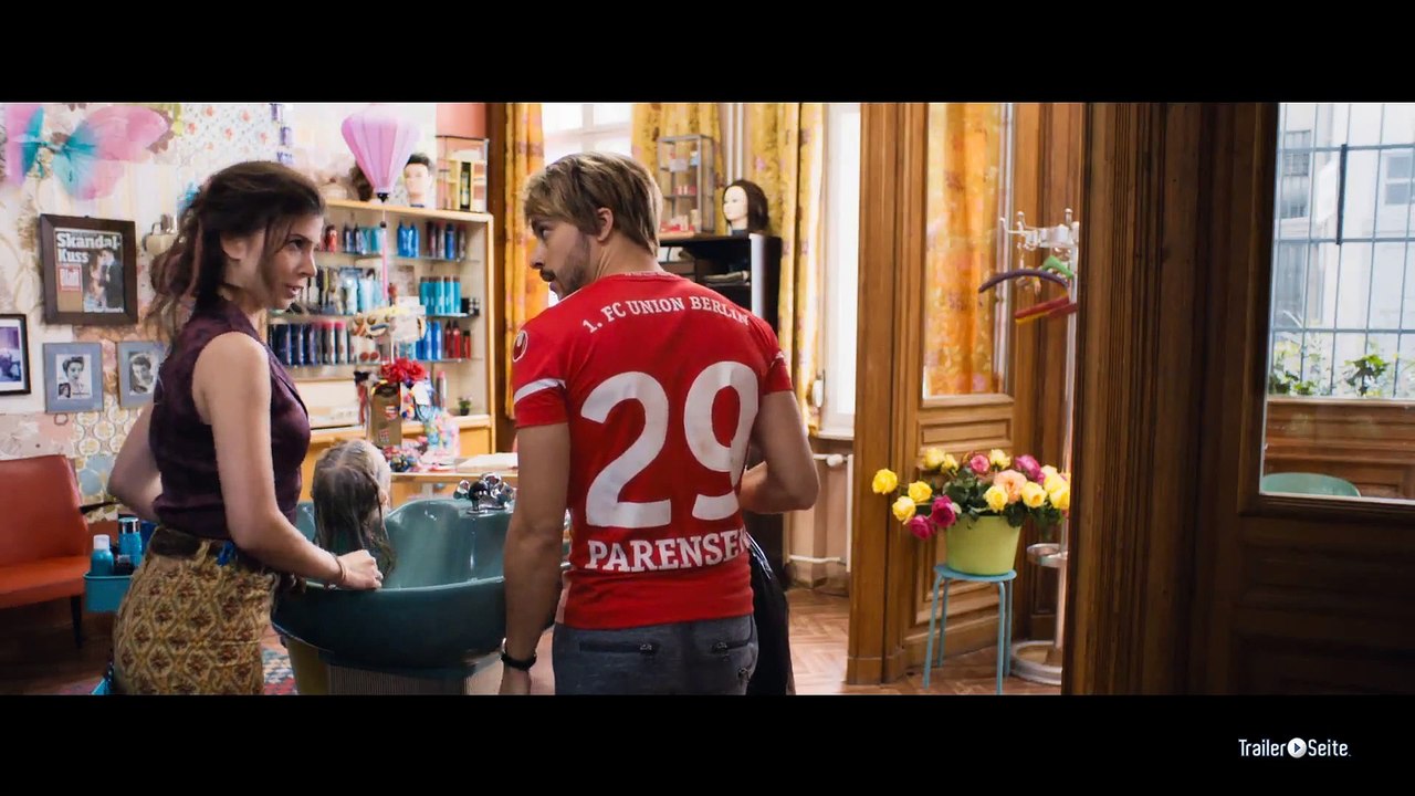 Coming in trailer (2014)