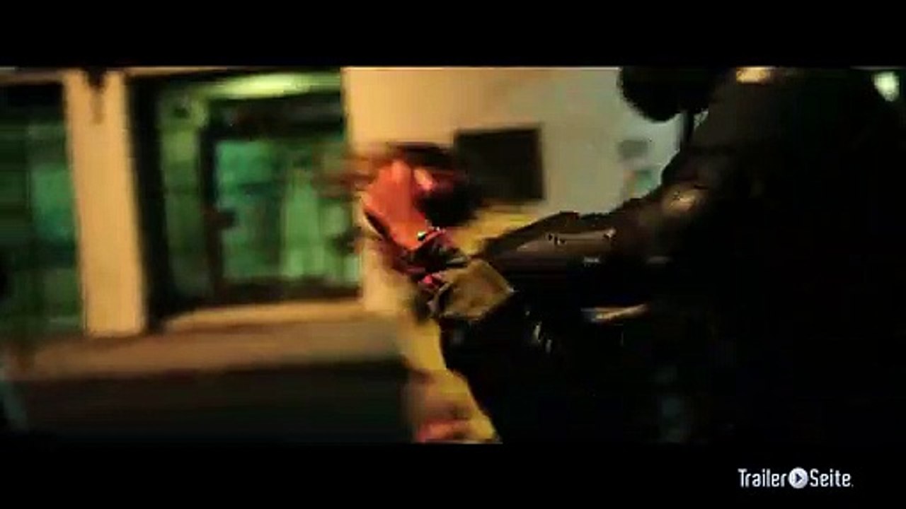 Ausschnitt aus The Purge 2: Sergeant Hilft Den Opfern