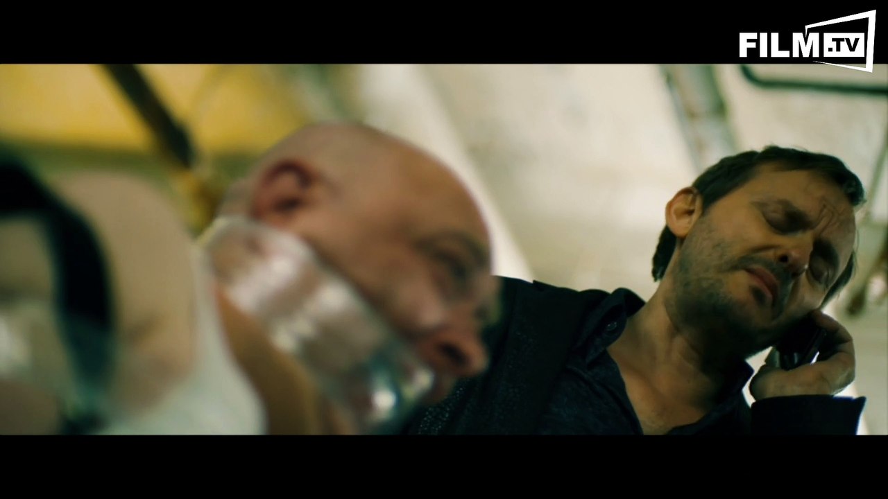 Desaster - Trailer - Filmkritik (2015) - Clip 12