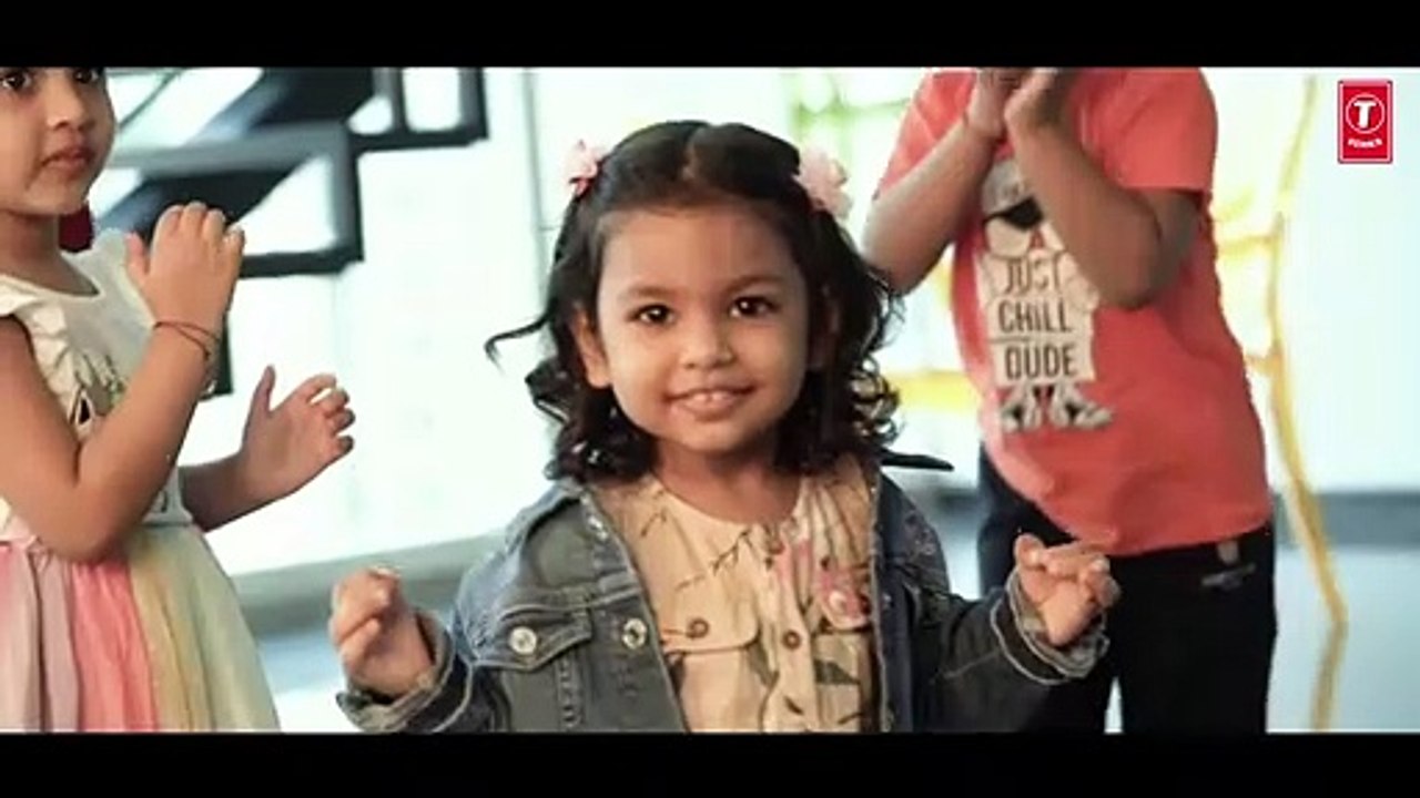 Guru Randhawa X Nora Fatehi Dance With Baccha Party - Naach Meri Rani