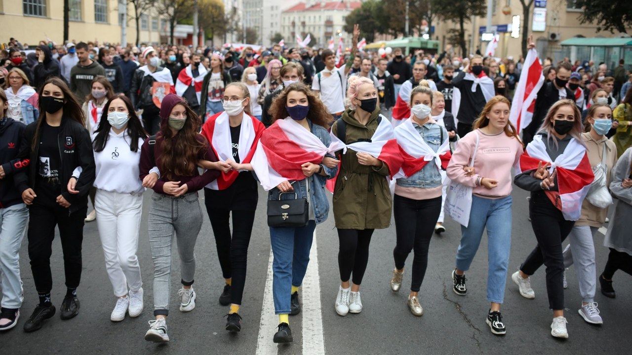 Women of Belarus: A fearless cry for change | Talk to Al Jazeera: In the Field