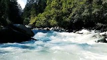 Sonidos de la Naturaleza de un río para Relajarse después de trabajar 6 días en la semana
