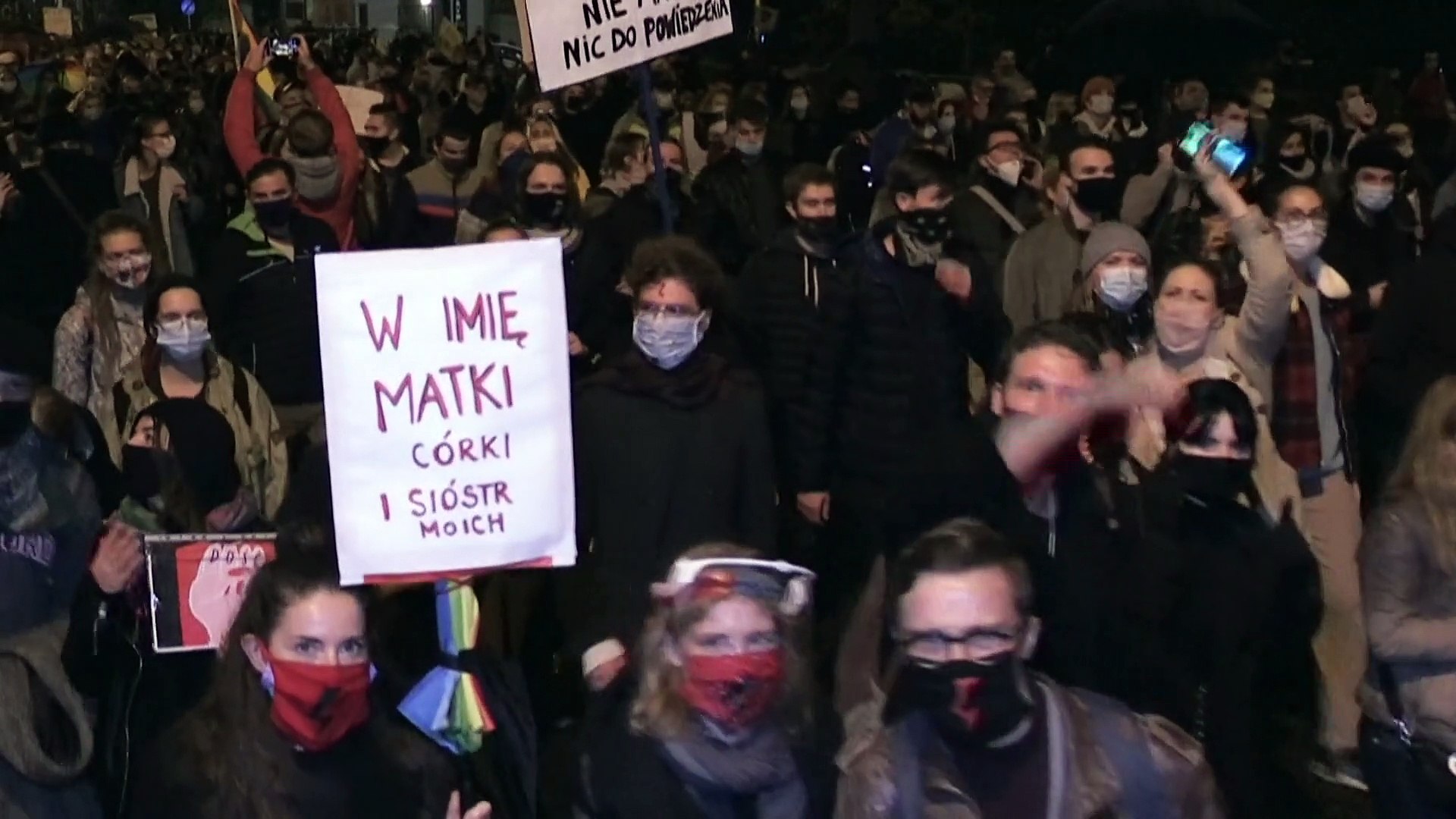 Акция протеста против решения об абортах: