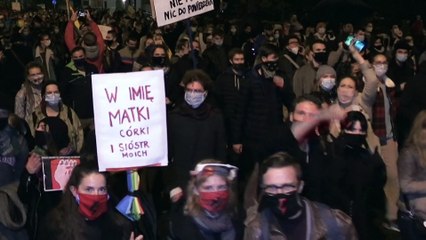 Protestos na Polónia após proibição do aborto por malformação do feto