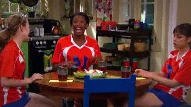 Good Luck Charlie Season 3 Episode 14 Team Mom