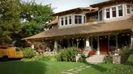 Good Luck Charlie S03E15 Le-Halloween