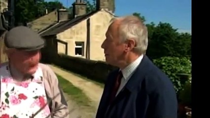 Last of the Summer Wine - Follow That Bottle   Peter Sallis ~ Frank Thornton