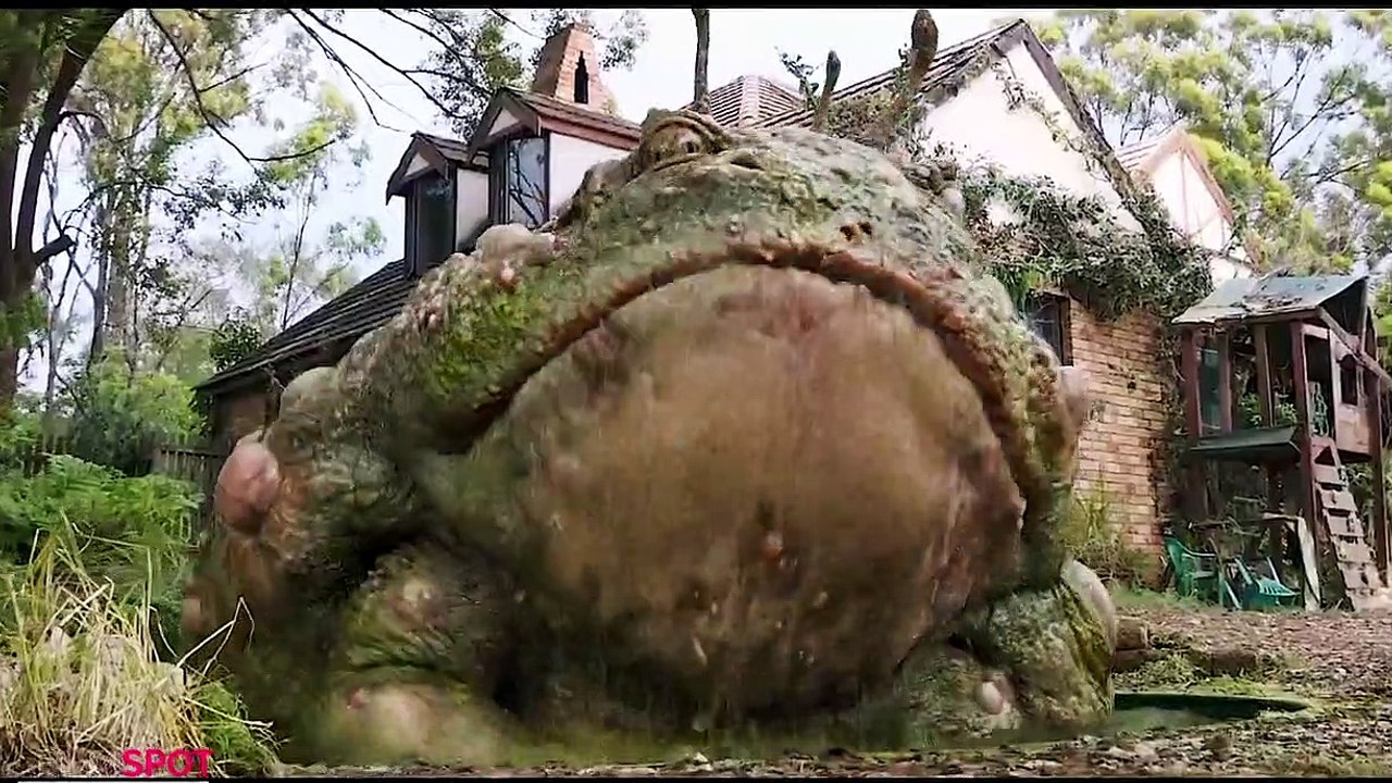 Gigantic Frog Attack Scene _ LOVE AND MONSTERS (NEW 2020) Movie CLIP 4K
