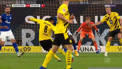 Bundesliga : Dortmund maintient Schalke dans le rouge