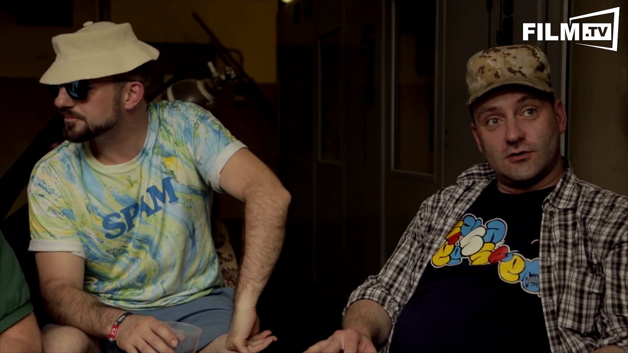 Blacktape - Trailer - Filmkritik Deutsch German (2015) - Trailer