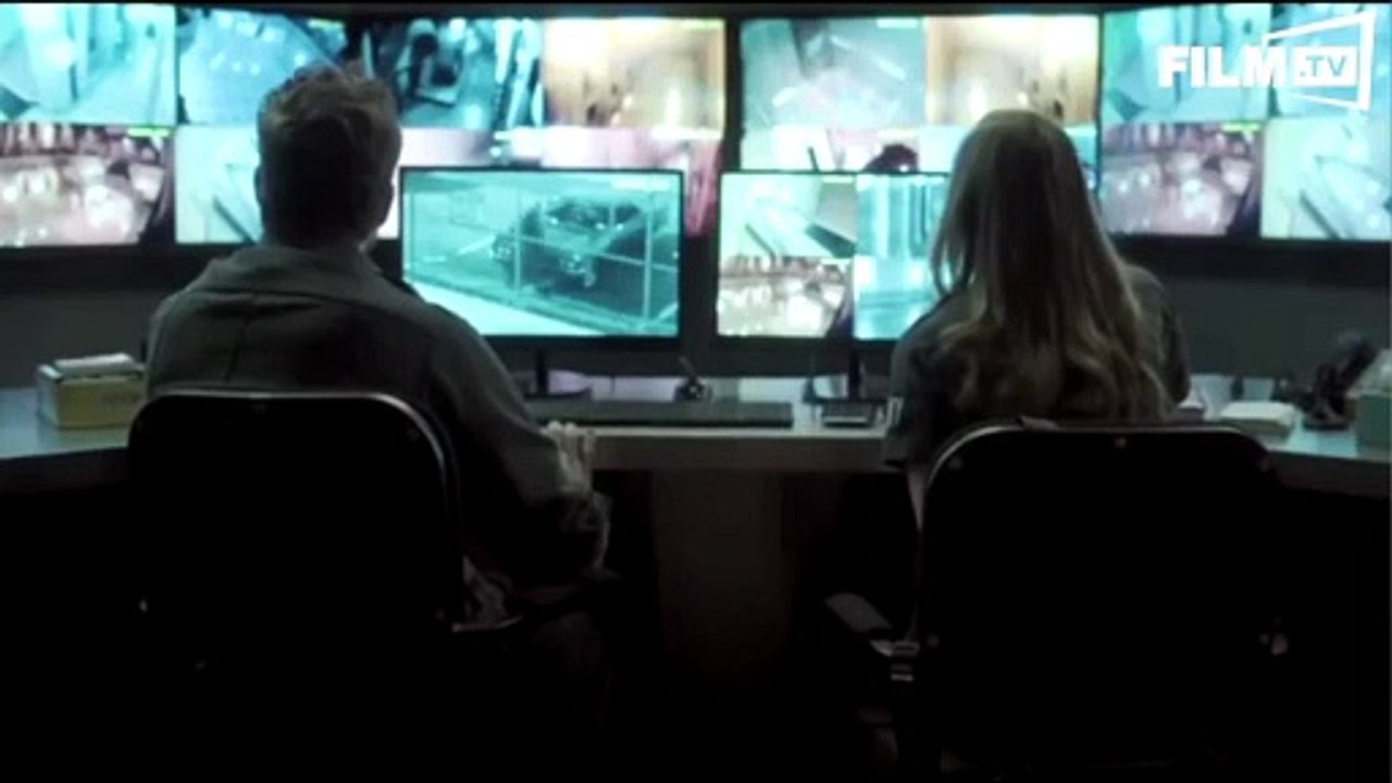 The Abandoned - Trailer - Filmkritik  (2015) - Trailer