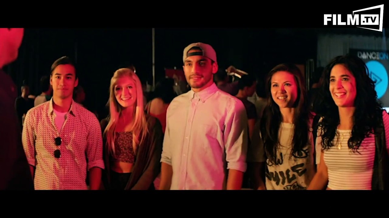 Breaking Thru - Trailer - Filmkritik (2015) - Exkl. Clip