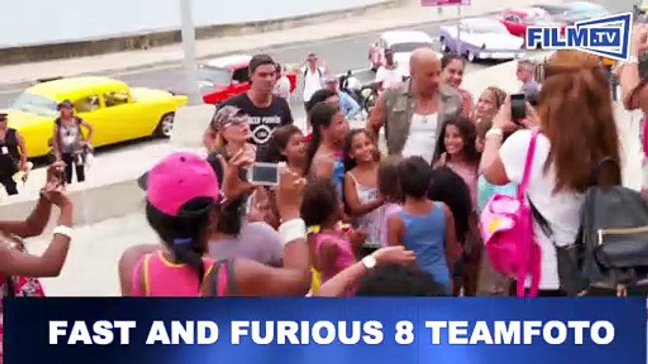 Fast And Furious 8 Teamfoto mit allen Stars (2016)