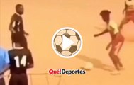 Las patadas más bestiales (y certeras) del fútbol
