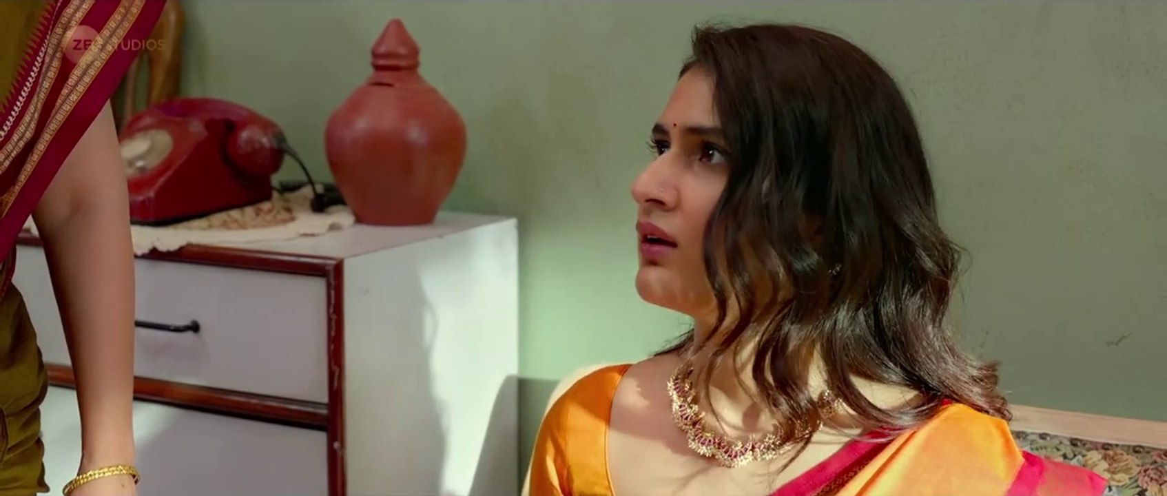 Suraj Pe Mangal Bhari _ Official Trailer _ Diljit _ Manoj _ Fatima _ Abhishek Sharma _ This Diwali