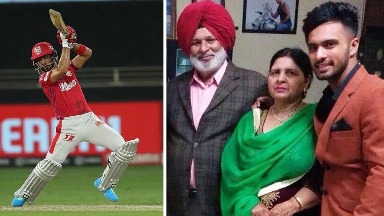 Kings XI Punjab's Heart-Warming Gesture, Dedicate Their Win To Mandeep Singh’s Late Father |IPL 2020