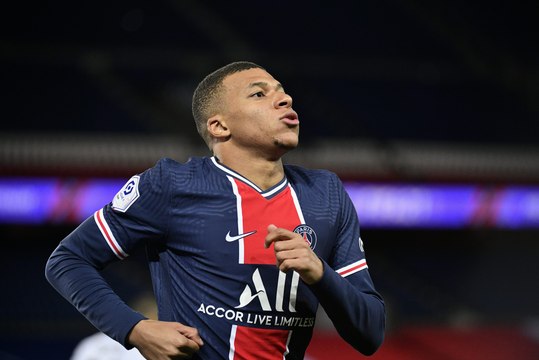 PSG : Le onze de légende de Kylian Mbappé