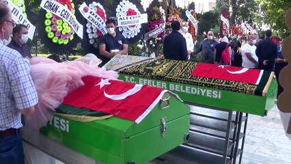 Feci kazada hayatını kaybeden anne ve kızı son yolculuğuna uğurlandı