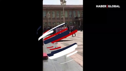 Vali Gül'den Suriyelilerin eylemiyle ilgili açıklama: Hilafet isteği gösterisi söz konusu değildir