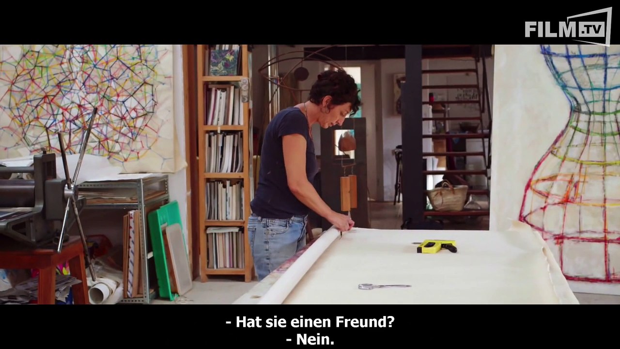 Isla Bonita Trailer (2015)