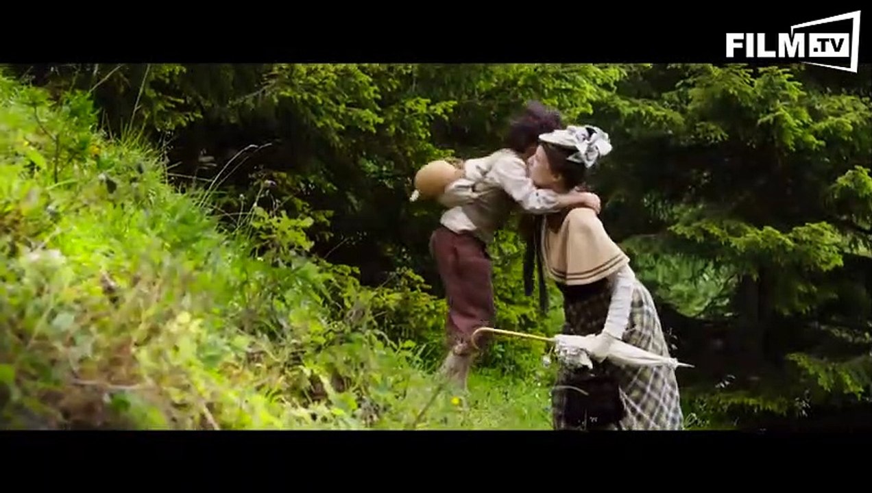 Google Streetview fährt durch Filmset (2015) - Trailer