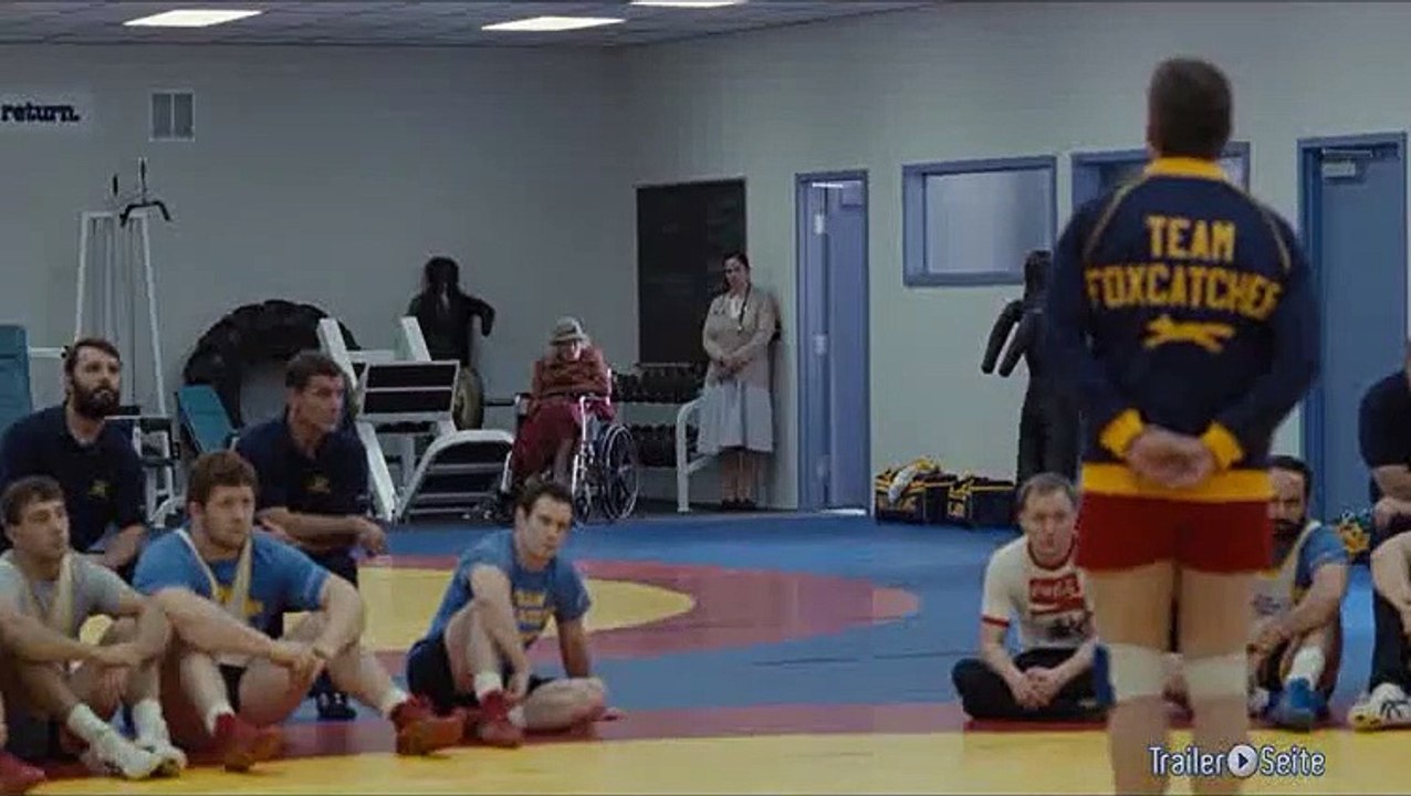 Ausschnitt aus Foxcatcher: John spielt Trainer