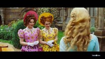 Ausschnitt aus Cinderella: Stiefmutter
