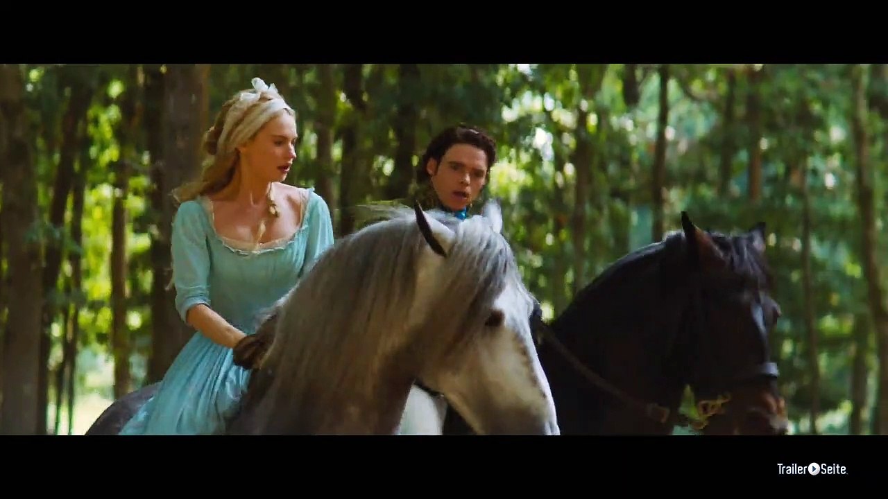 Ausschnitt aus Cinderella: Erstes Kennenlernen Prinz