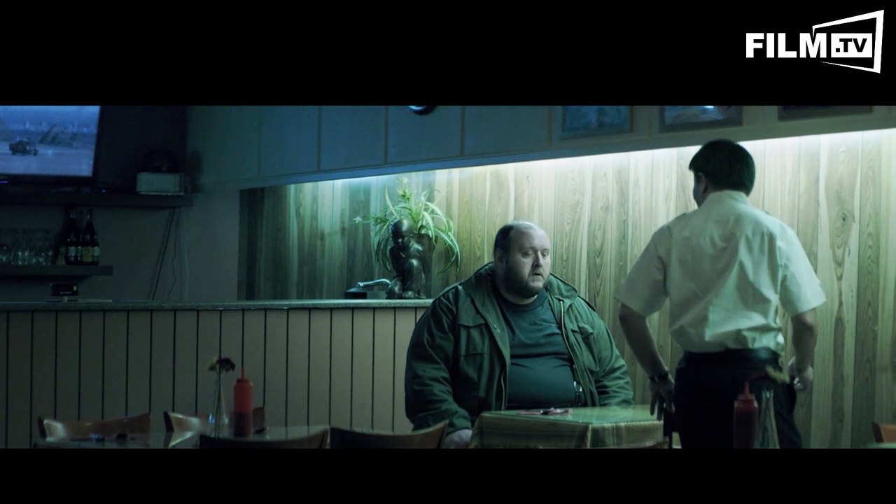 Virgin Mountain - Trailer - Filmkritik (2015) - Trailer