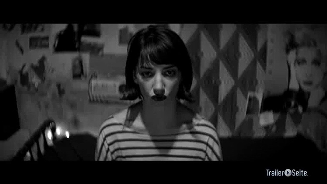 Ausschnitt aus A Girl Walks Home Alone At Night: Die Jagd