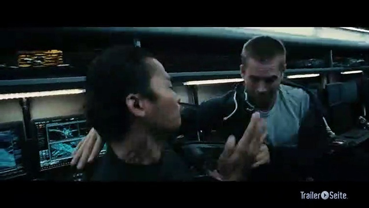 Ausschnitt aus Fast And Furious 7: Kampf im Transporter