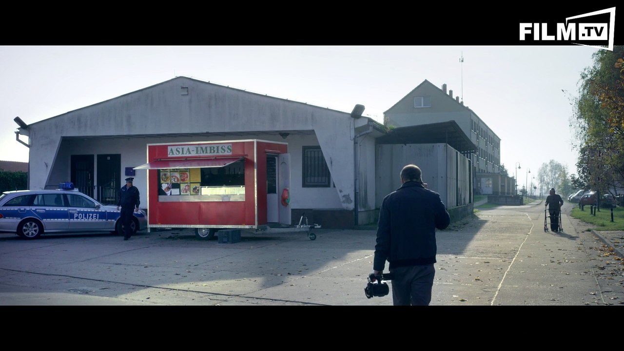 Heil - trailer - filmkritik (2015) - clip 1