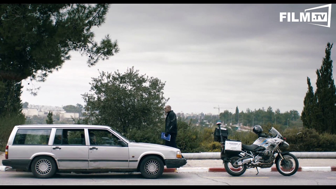 Am Ende Ein Fest - Trailer - Filmkritik (2015) - Clip 4