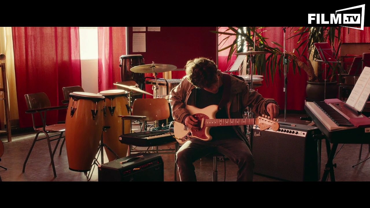 Becks Letzter Sommer - Trailer - Filmkritik (2015) - Clip 1