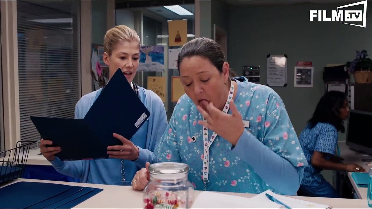 Return To Sender - Das Falsche Opfer - Trailer - Filmkritik Deutsch German (2015) - Trailer