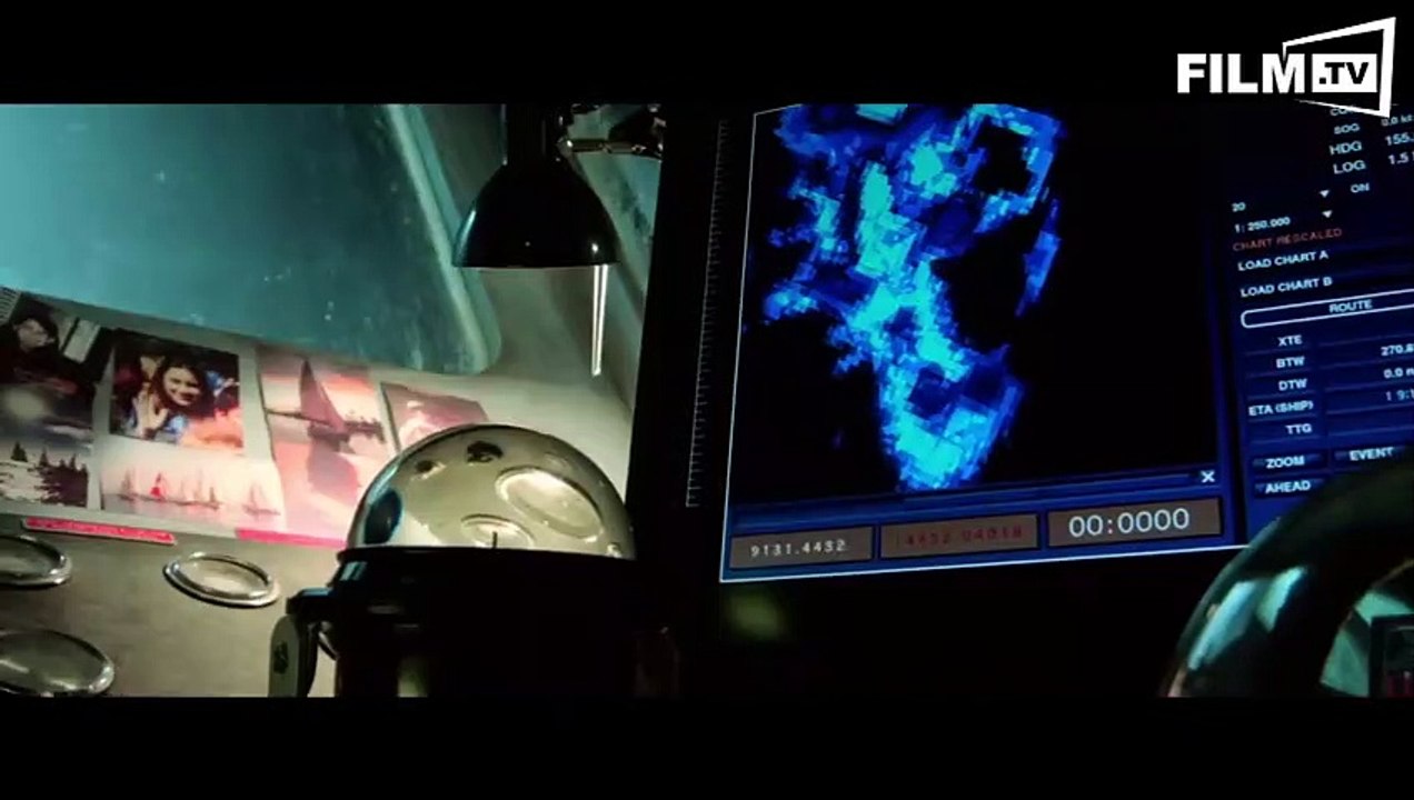 Harbinger Down - Trailer - Filmkritik Deutsch German (2015) - Trailer