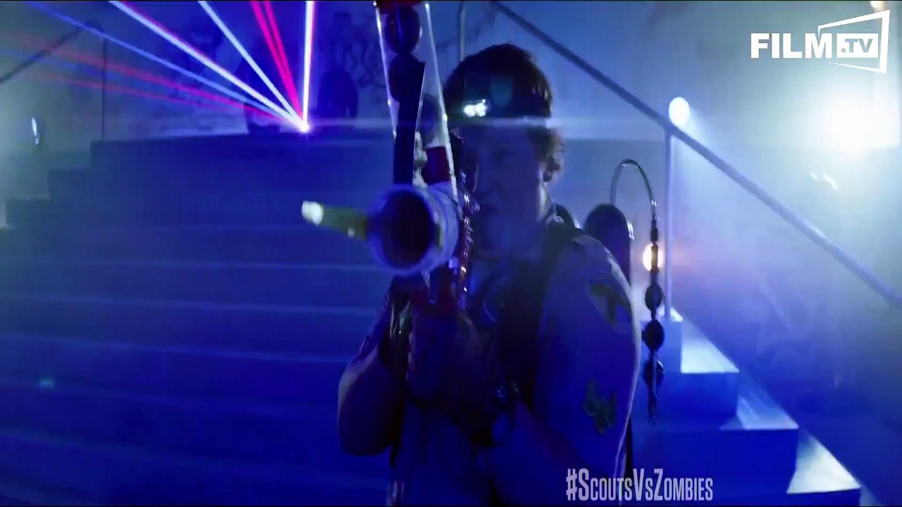 Scouts vs zombies trailer - handbuch zur zombie apokalypse (2015) - tv-spot 2