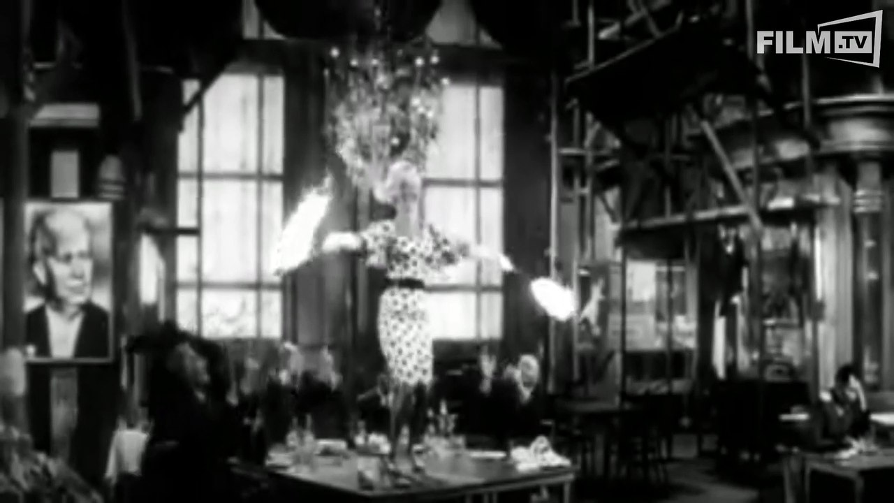 Eins Zwei Drei Trailer