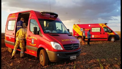 Capotamento na PR-180 deixa cinco pessoas feridas