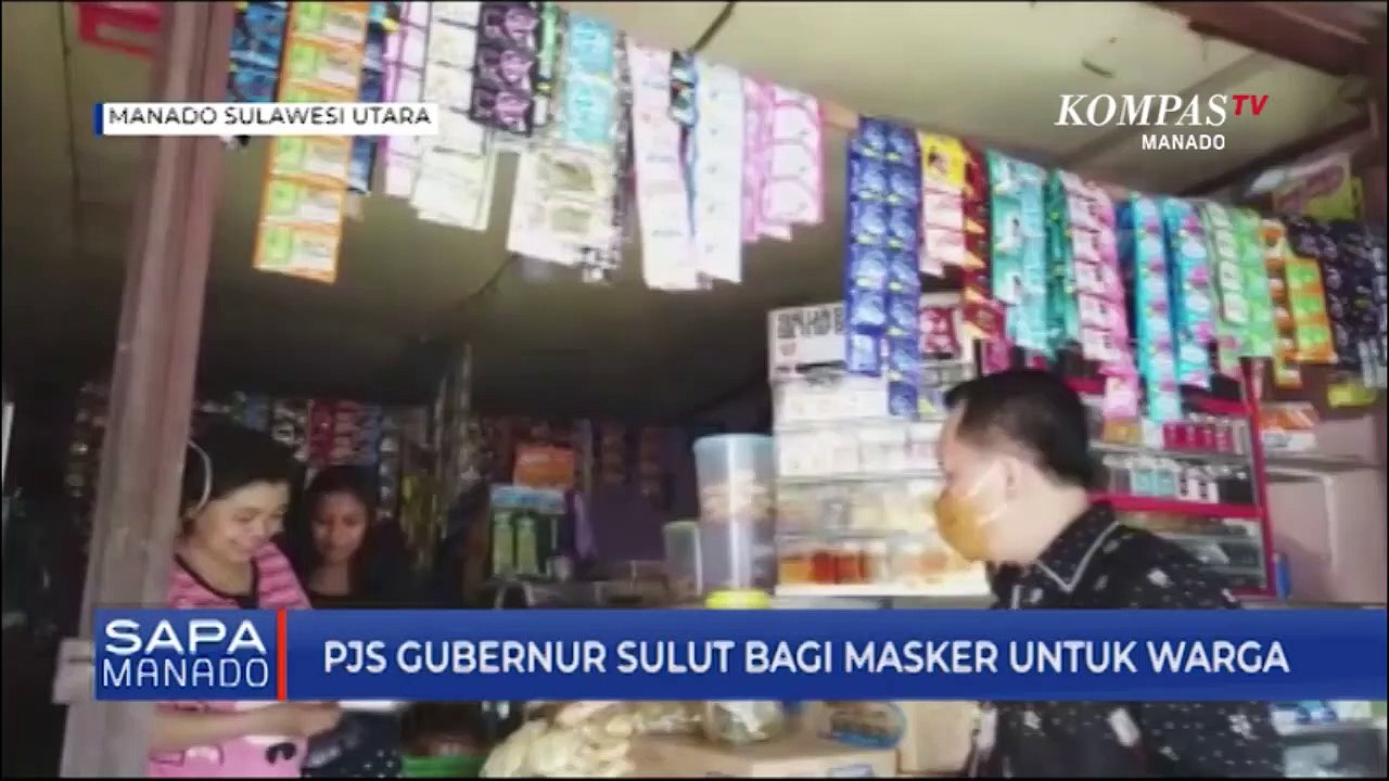 Pjs Gubernur Sulut Berikan Masker Pada Warga