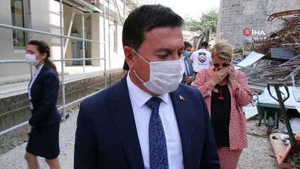 Bodrum kalesinde vinç kazası: 1’i ağır 2 işçi yaralı