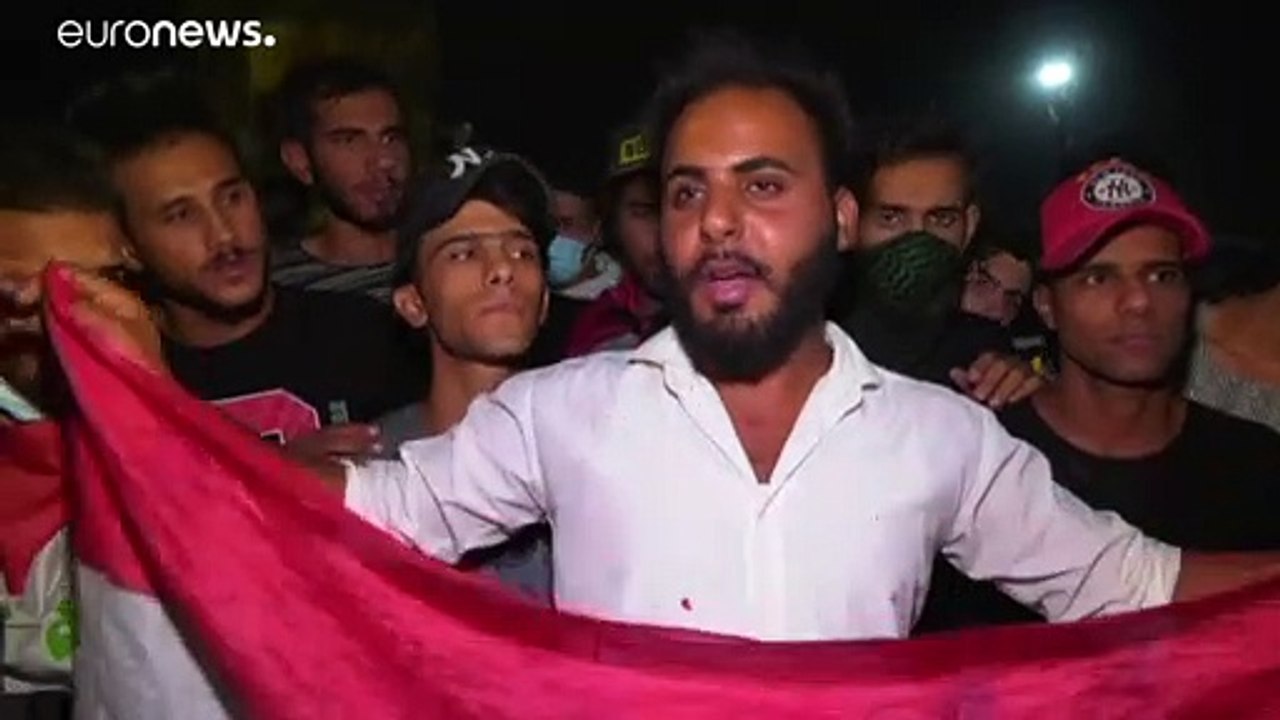 صدامات جديدة بين الشرطة ومتظاهرين في بغداد غداة إحياء الذكرى الأولى لـ"ثورة أكتوبر"