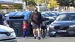 Iker Casillas lleva a sus hijos al cole disfrazados para Halloween