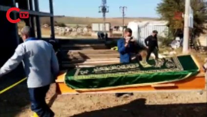 33 yaşındaki Türkmen işçi, devrilen forkliftin altında kalarak can verdi