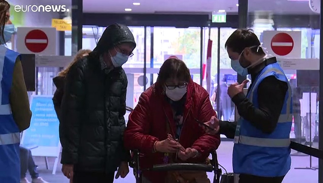 Covid in der Schweiz: 'eins der am schlimmsten betroffenen Länder'