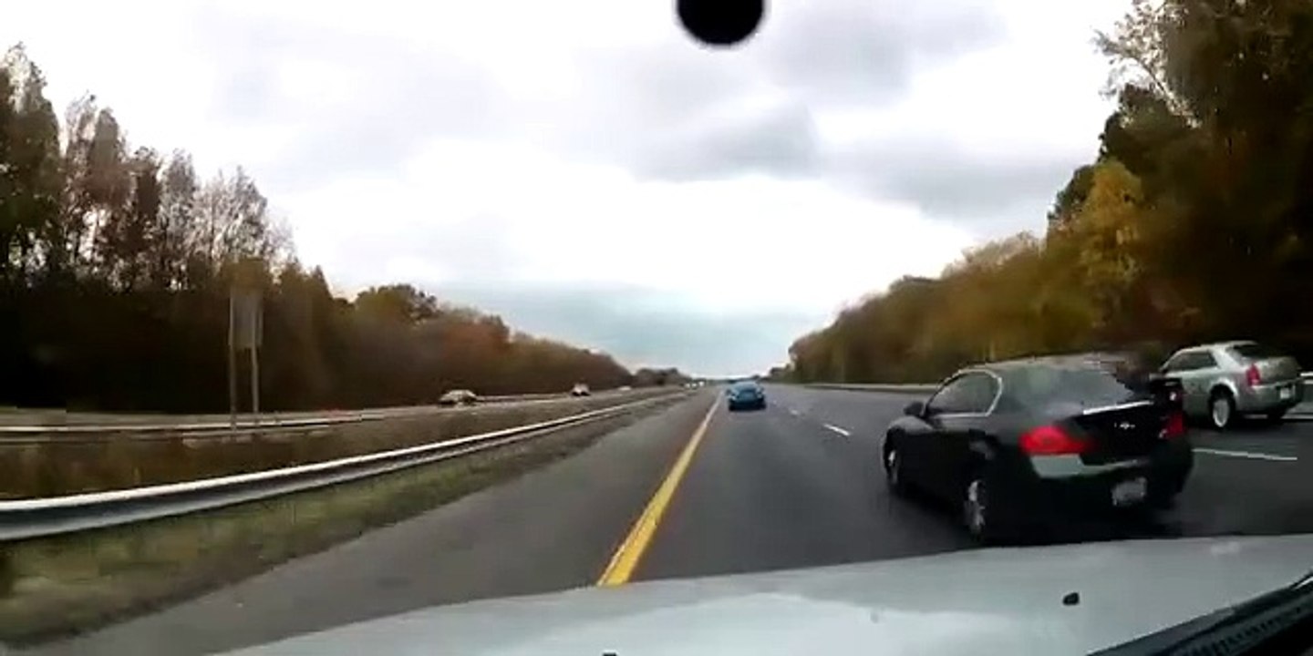 Cette voiture de police était au bon endroit au bon moment