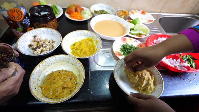 EXTREME Street Food in Bangladesh - WOW!!! WHOLE Fish BBQ Seafood + Street Food Tour of Old Dhaka!!!