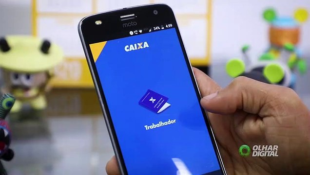 Veja como fazer a consulta do abono salarial pelo celular