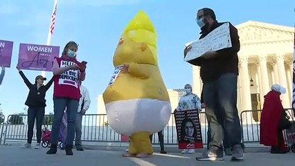 'Handmaids' protest outside Supreme Court ahead of confirmation vote