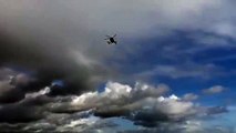   قفز من الطائرة بدون مظلة: فيديو يرصد المغامرة المجنونة